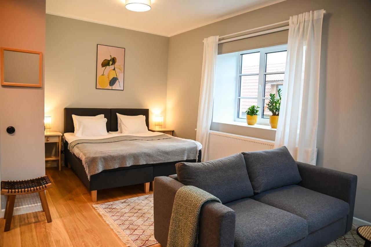 Tohi Distillery Apartments Kohila Bagian luar foto