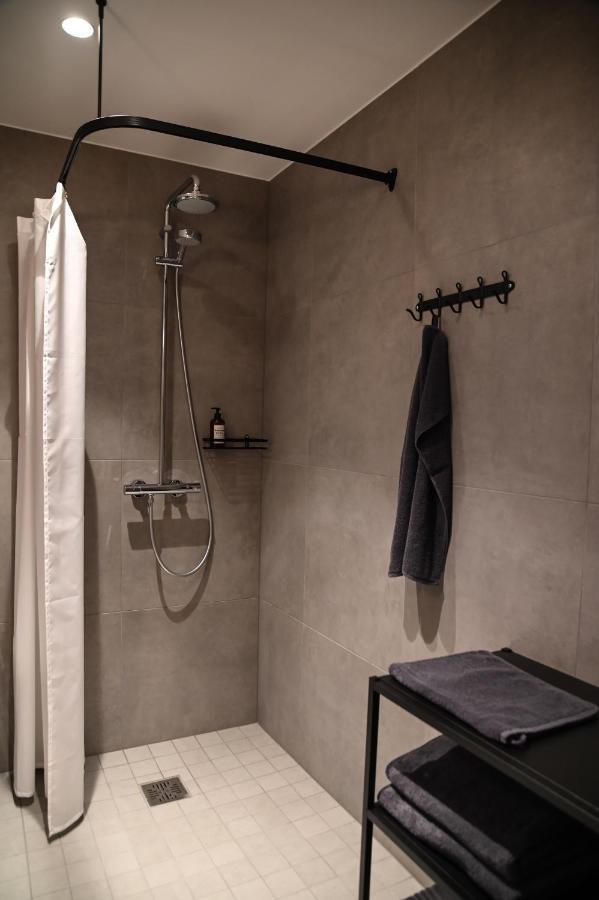 Tohi Distillery Apartments Kohila Bagian luar foto